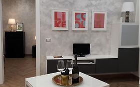 Etnea Street Apartment